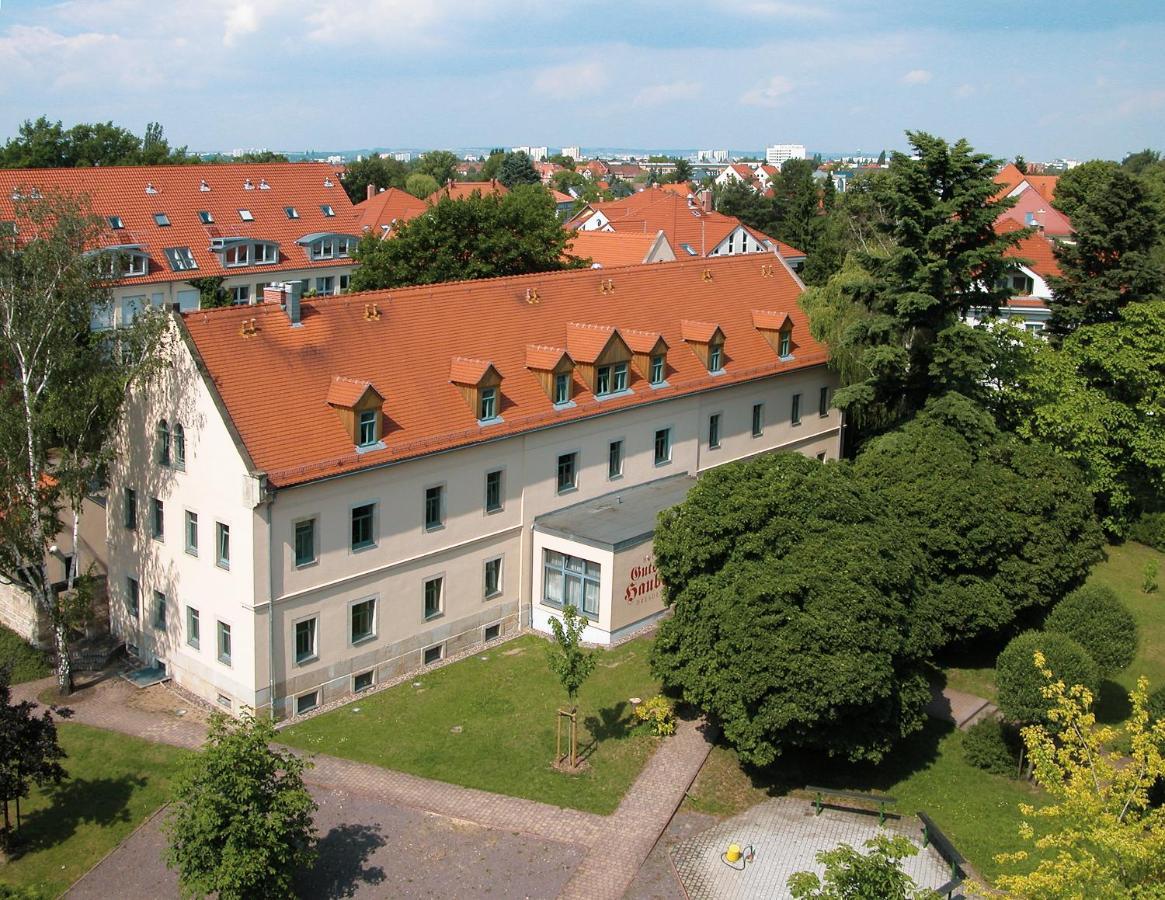 Gutshof Hauber Hotel Дрезден Екстериор снимка